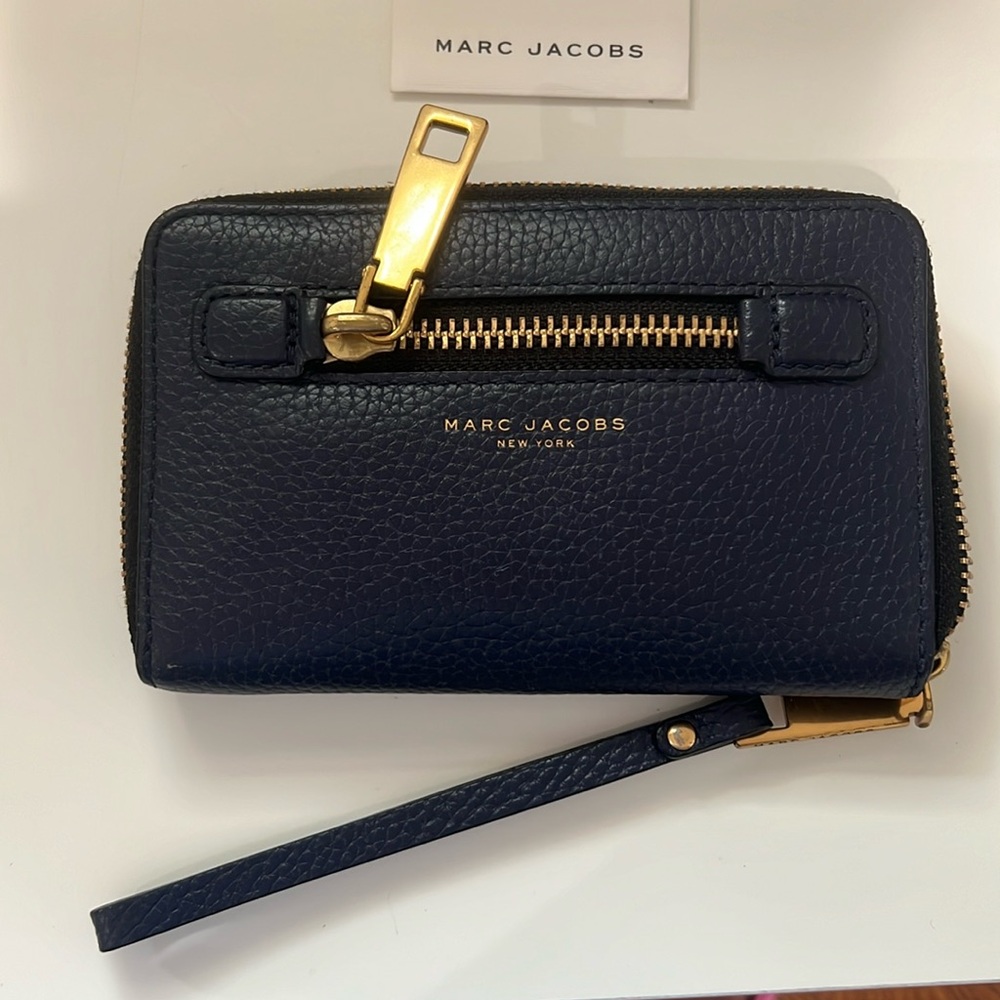 Marc Jacobs wallet
